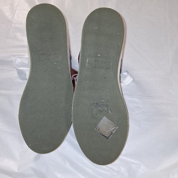 Used Kurt Geiger Green And Pink Sneakers-Womens Size 40 - Picture 2 of 7